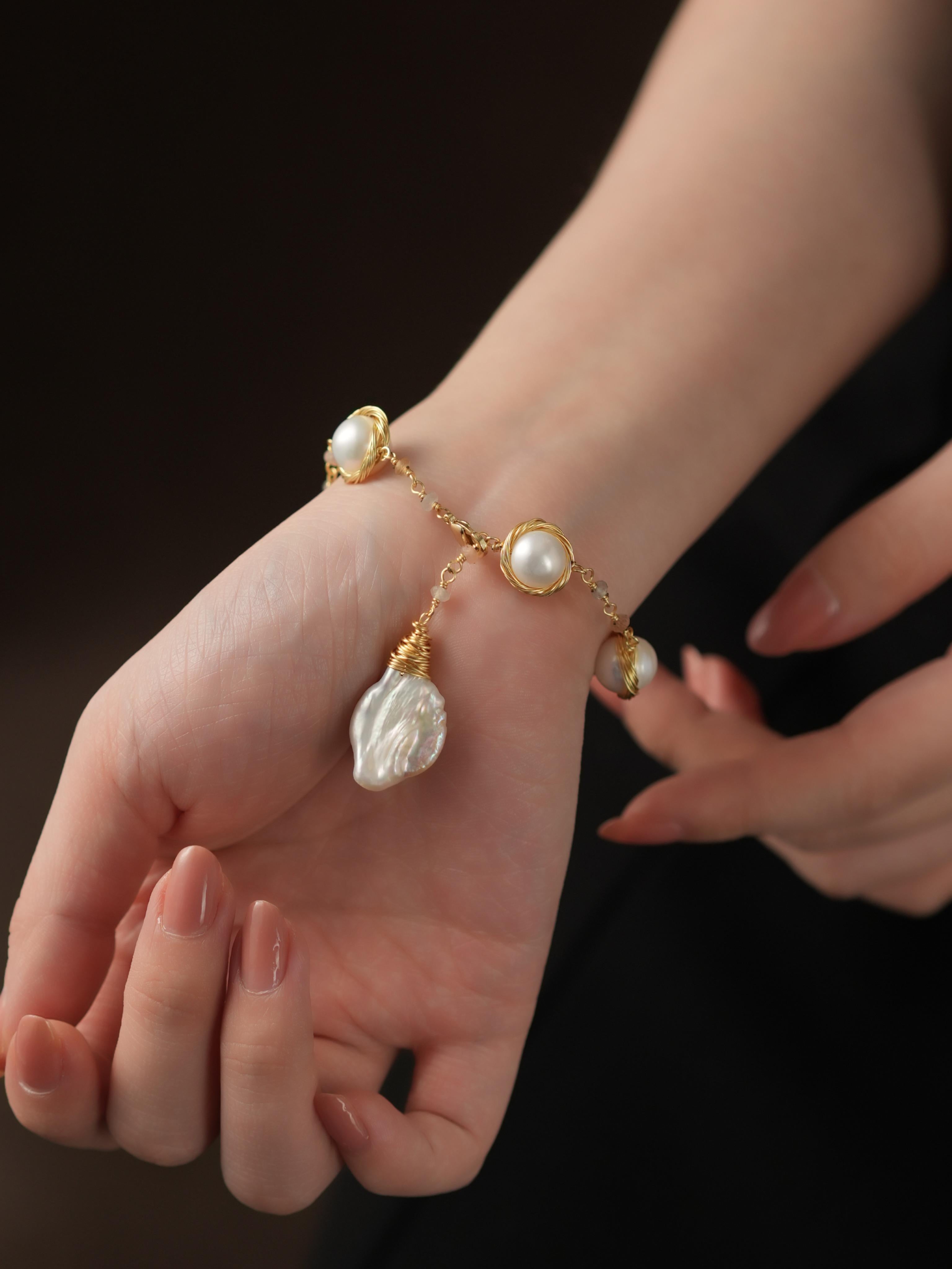 Baroque Pearl Handwired Bracelet | Statement Drop Charm