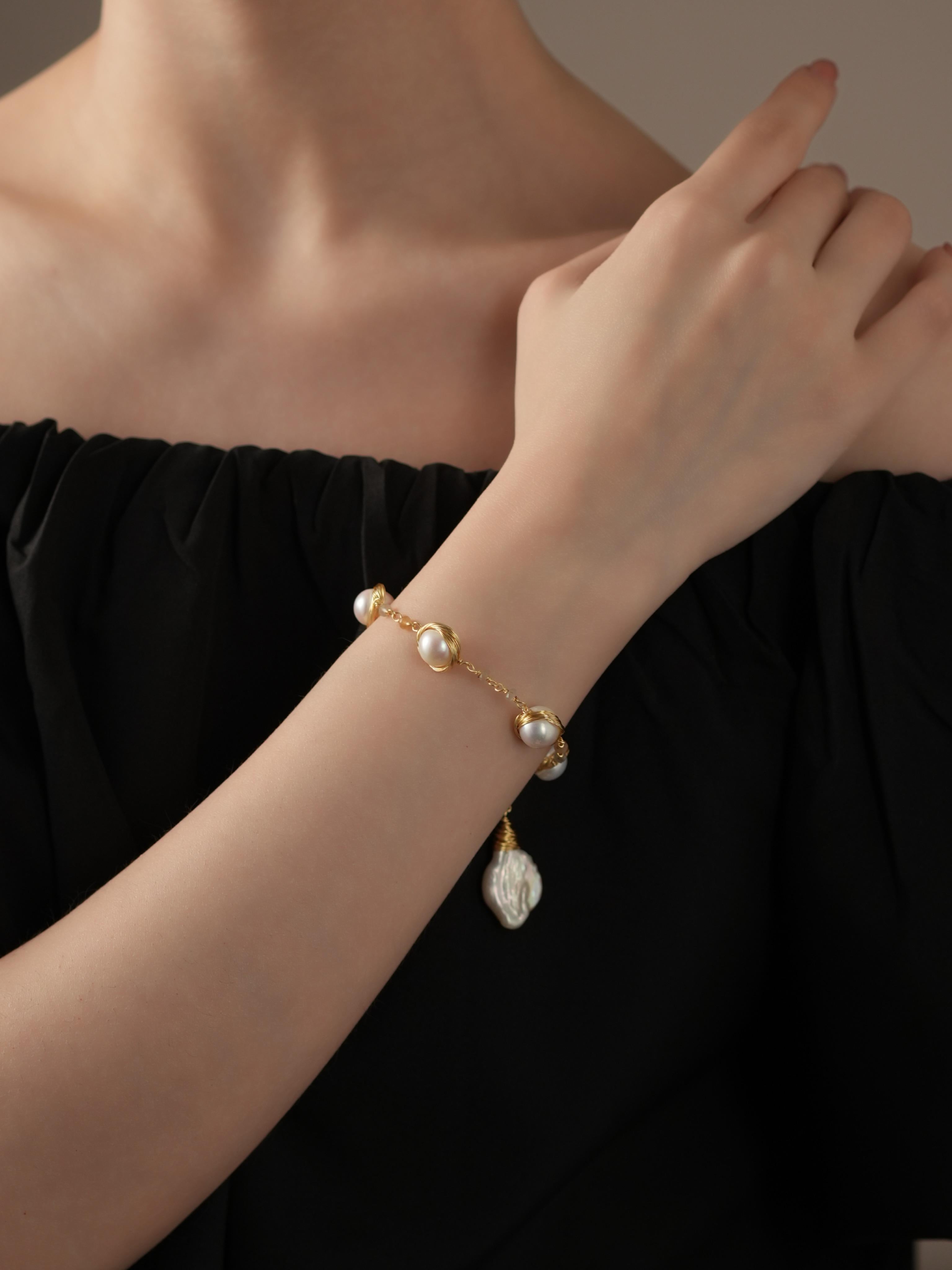 Baroque Pearl Handwired Bracelet | Statement Drop Charm
